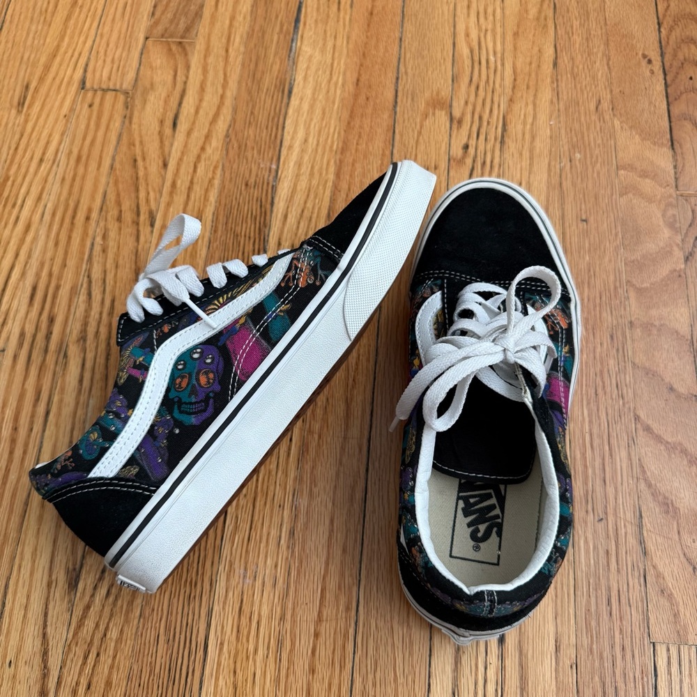Vans Old Skool Trippy Skull Print Sneakers Women’s Size 6.5 Black Multicolor - Picture 4 of 6